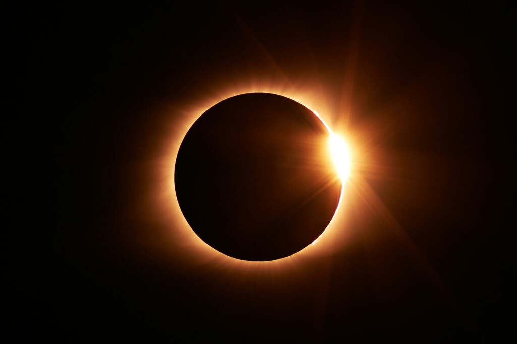 El eclipse registrado más antiguo pudo haber ocurrido hace 5.000 años. Lo sabemos por un peculiar grabado sobre roca
