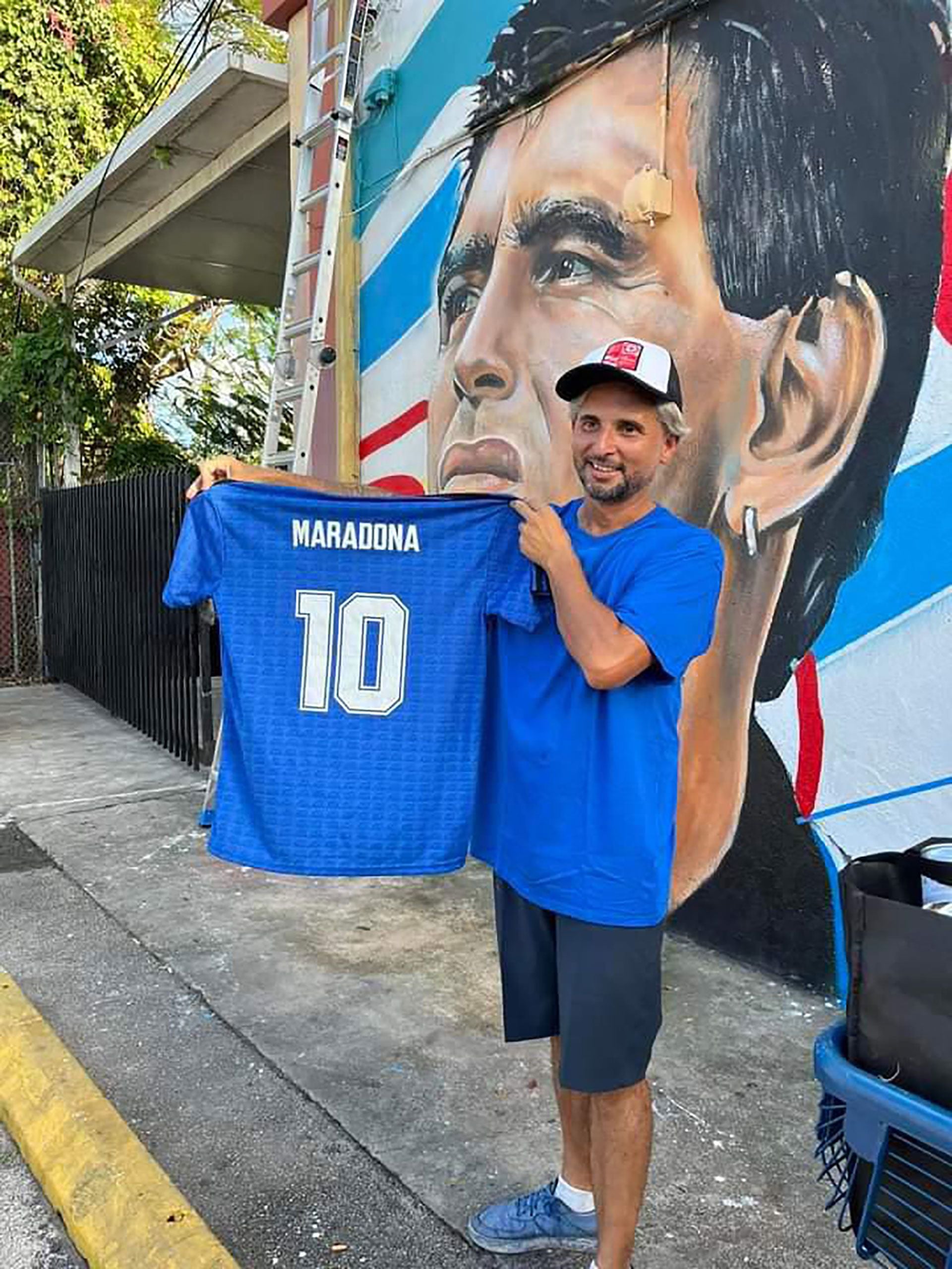 Mural Maradona en Miami
