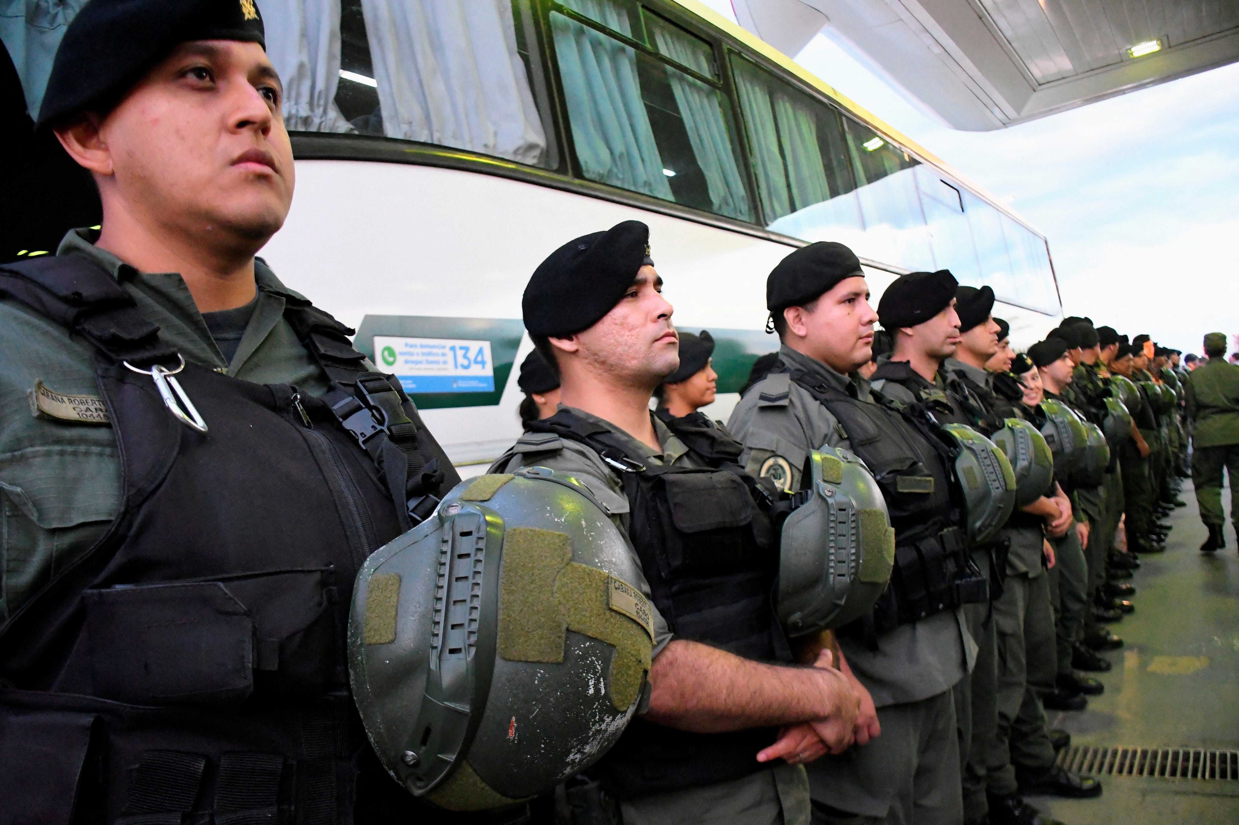 Las fuerzas federales desembarcaron el lunes en Rosario (REUTERS)