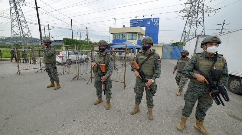 Registrado un motín en una cárcel de Ecuador contra la intervención militarizada por el estado de excepción