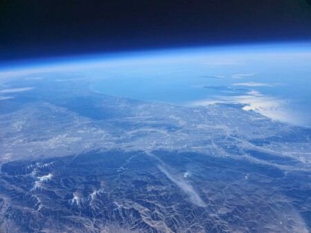 Una foto tomada desde la estratosfera con un Samsung Galaxy S24 Ultra