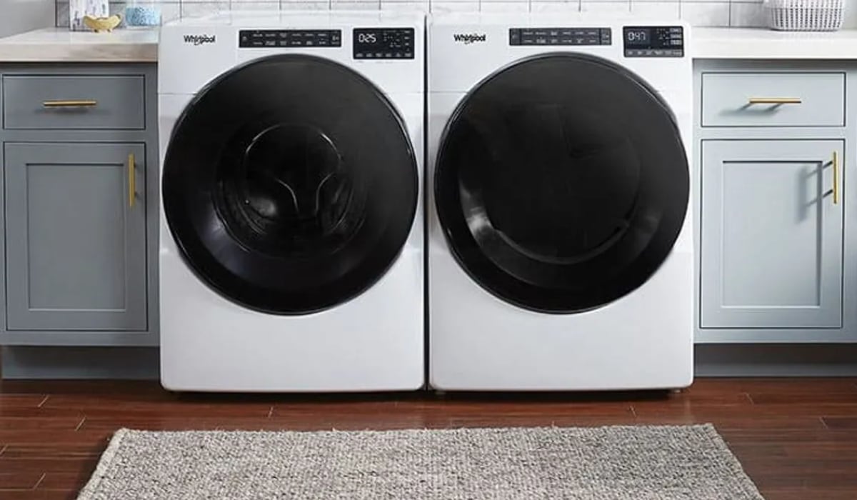 El centrifugado es una alternativa para tener prendas secas sin usar otros electrodomésticos. (Whirlpool)