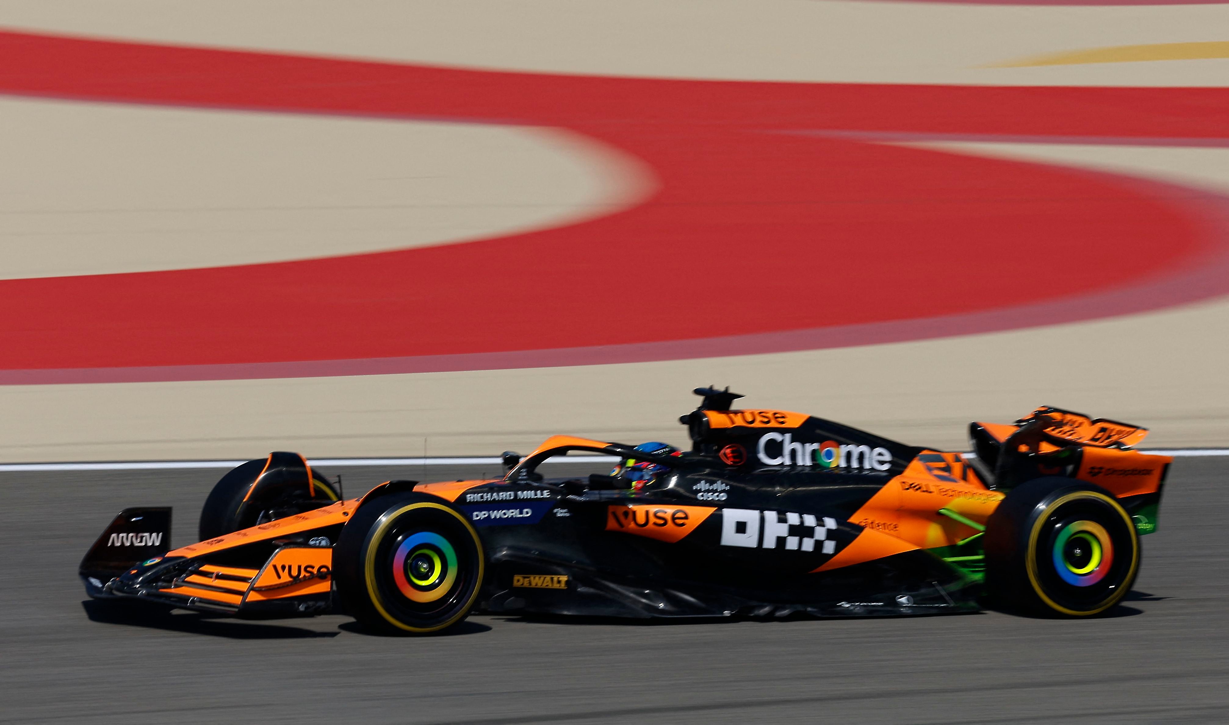 Oscar Piastri puede dar el golpe con el McLaren (REUTERS/Hamad I Mohammed)