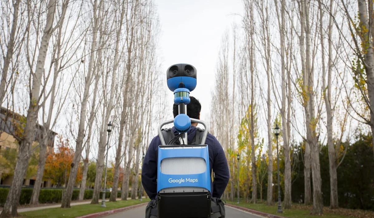El Trekker es una mochila equipada con el sistema de cámaras de Street View, diseñada para ser llevada por un operador a pie. (Google)