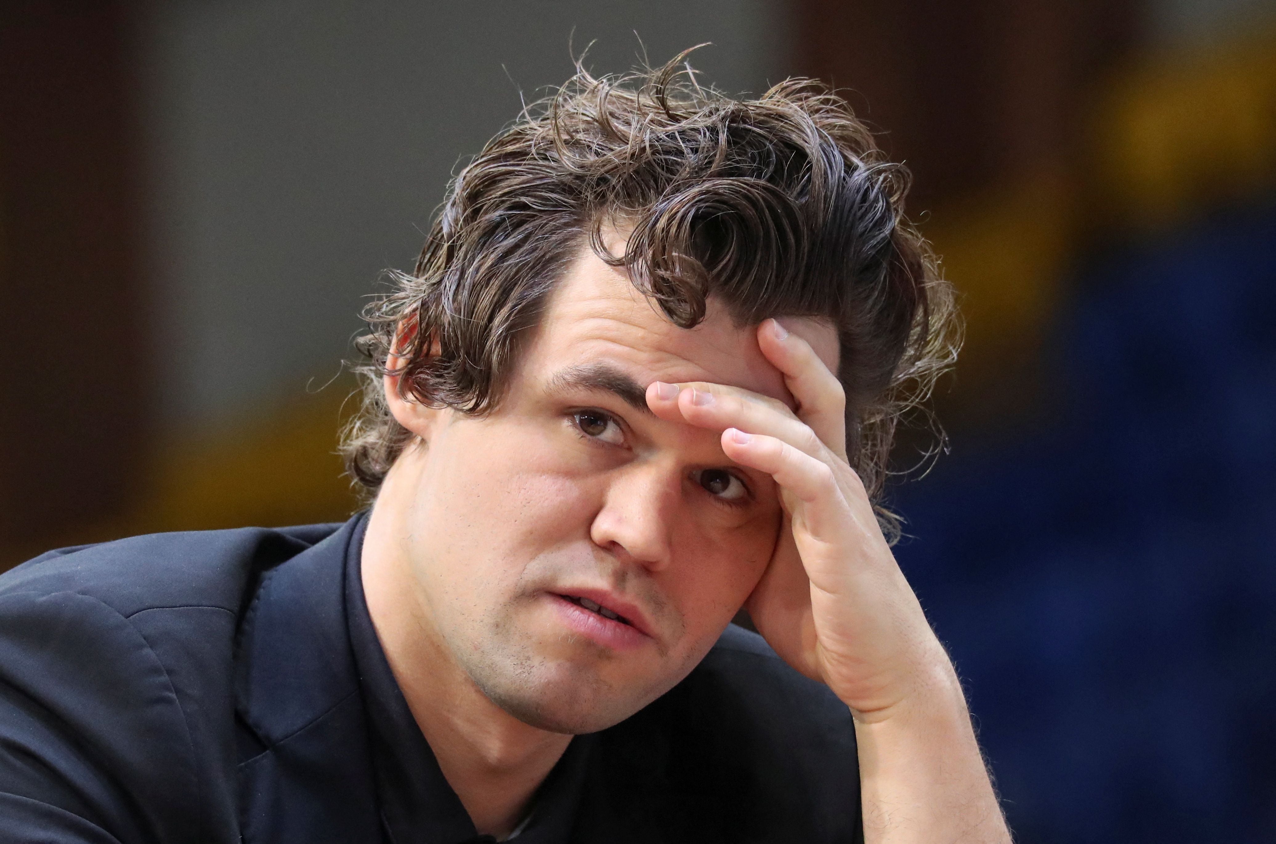 Magnus Carlsen: “El año pasado me crucé con Gukesh en Alemania, en aquel momento él se me acercó y me preguntó por alguna sugerencia para su preparación" (REUTERS/Pavel Mikheyev)