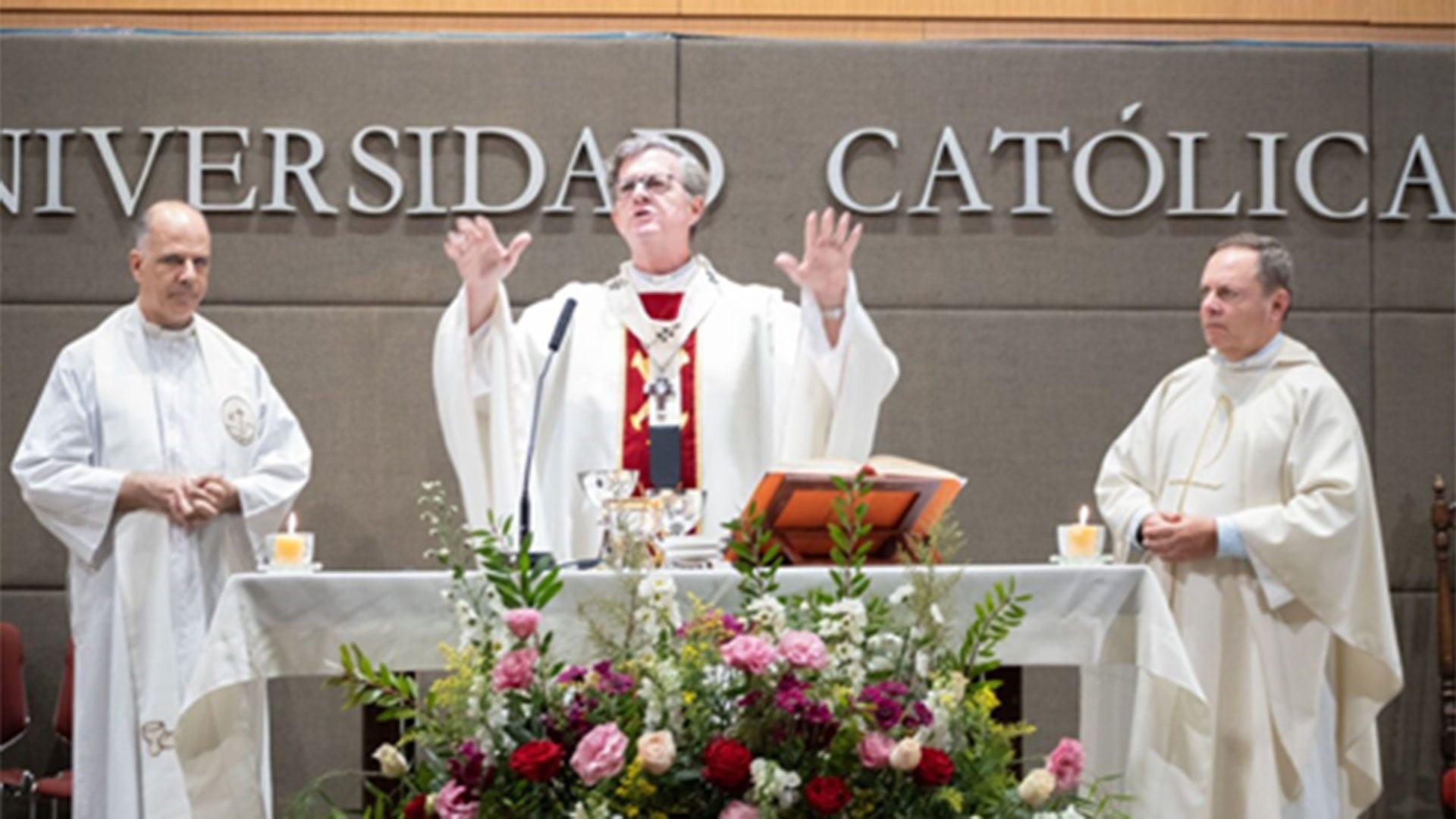 Monseñor García Cuerva presidió la misa de inicio de clases de la UCA