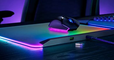 Razer Firefly V2 Pro: la última tentación gamer es esta alfombrilla completamente retroiluminada con puerto USB para ratón