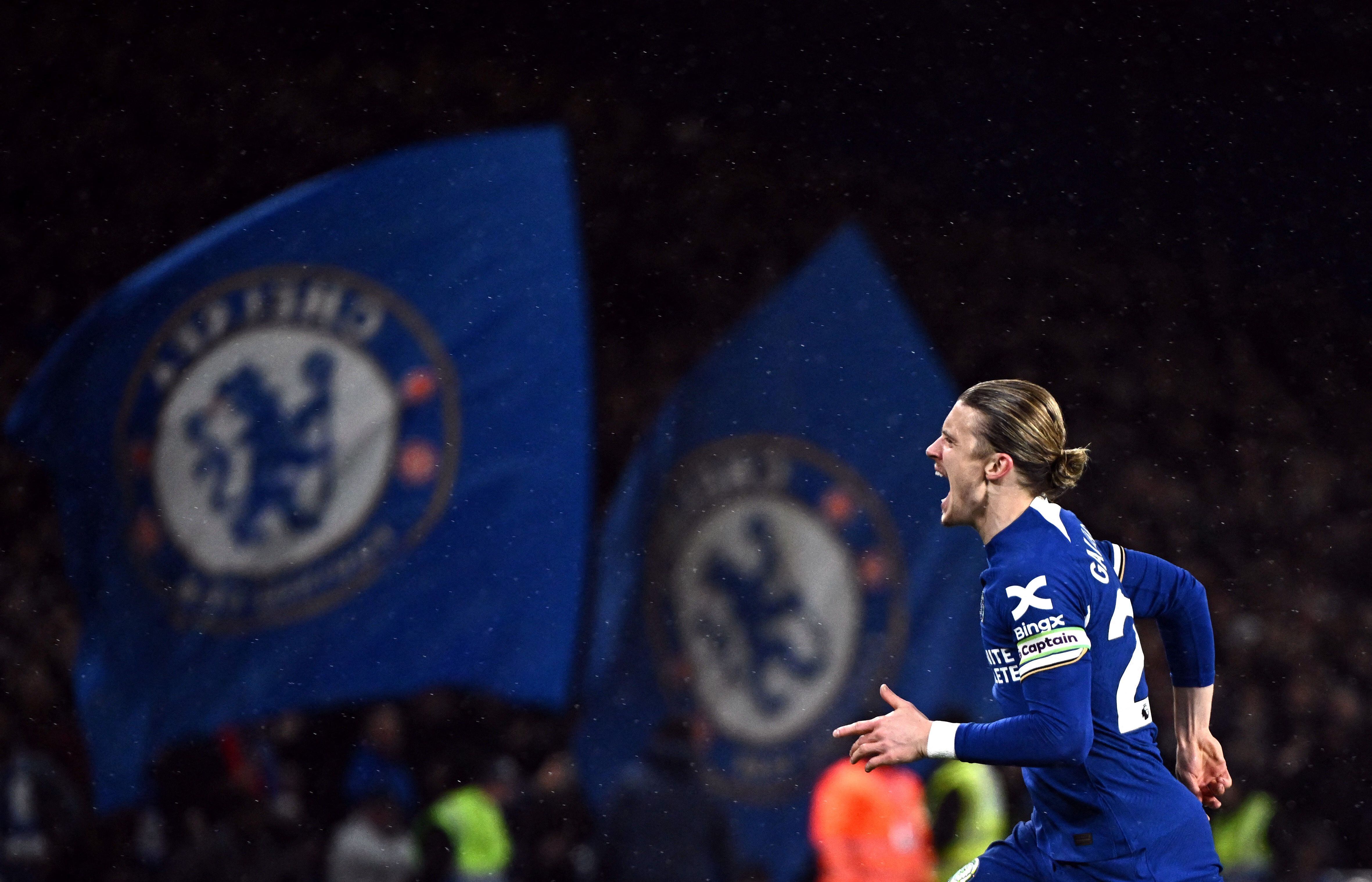 Conor Gallagher, una de las estrellas que podría abandonar Chelsea (REUTERS/Dylan Martinez)