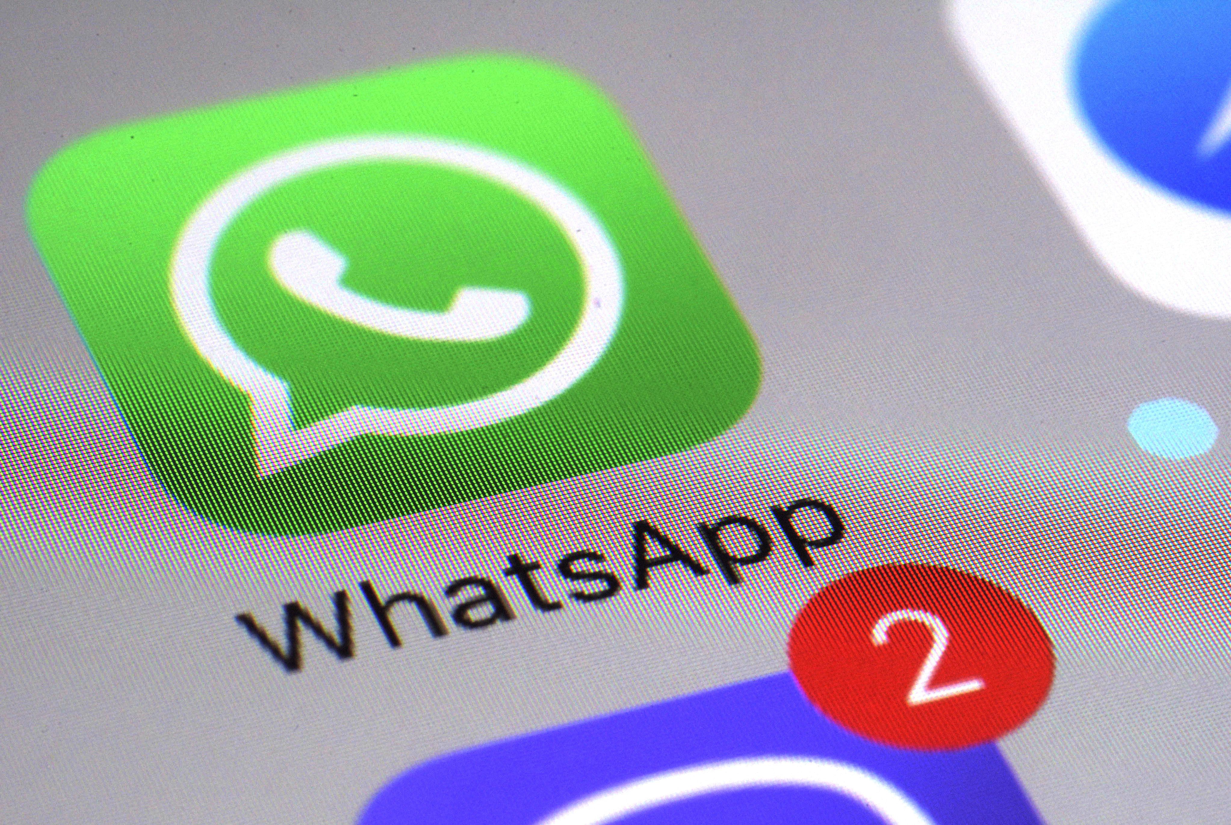 WhatsApp quiere que sus versiones de Android y iOS tengan el mismo diseño y estilo. (AP)