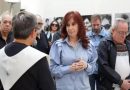 Cristina Kirchner homenajeó al Padre Mugica en el Instituto Patria y volvió a criticar al Gobierno de Milei