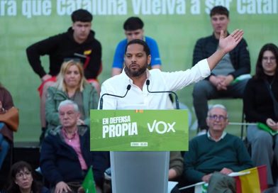 Ignacio Garriga (Vox) al PSC: «Que no cuenten con nosotros después del 12 de mayo»