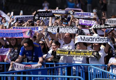 VÍDEO: Más de 15.000 personas abarrotan la plaza de Cibeles para celebrar la 36ª Liga del Real Madrid